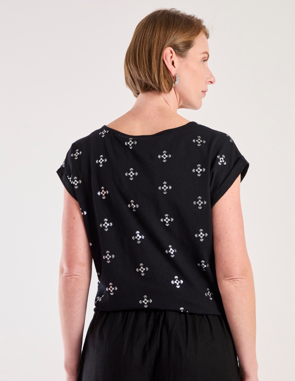 Playera manga corta cuello redondo para mujer 2
