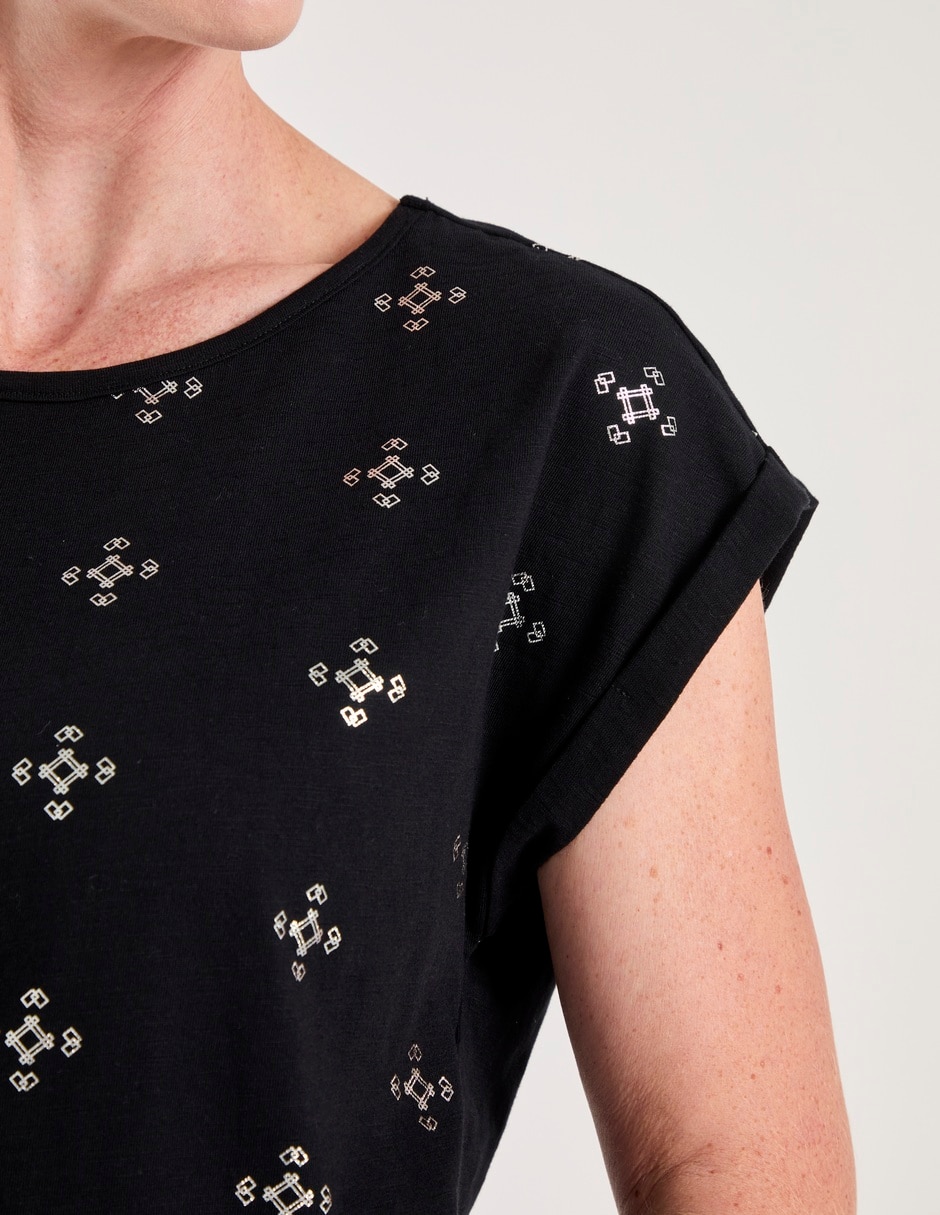 Playera manga corta cuello redondo para mujer 4