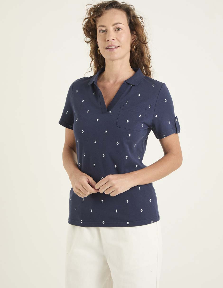 Playera tipo polo Basics para mujer
