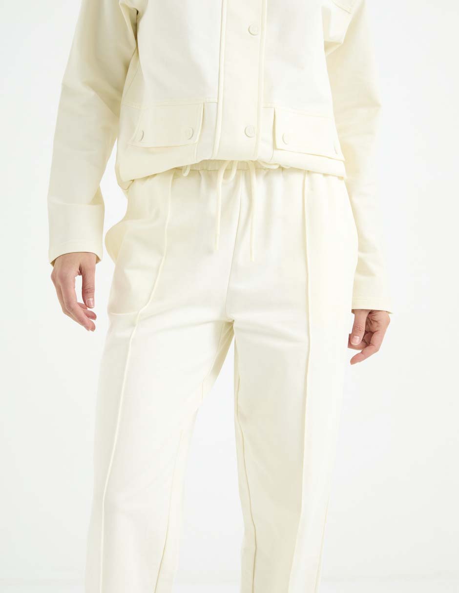 Pants regular con agujeta para mujer 4