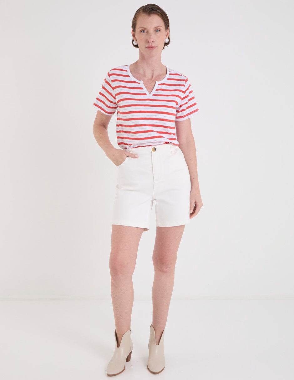 Playera manga corta Basics cuello V para mujer 3