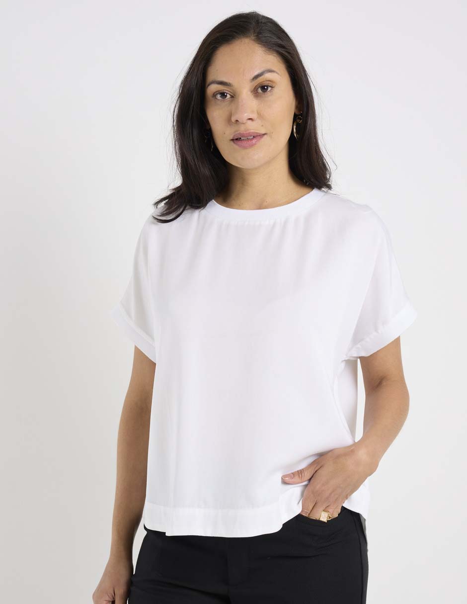 Playera manga corta cuello redondo para mujer