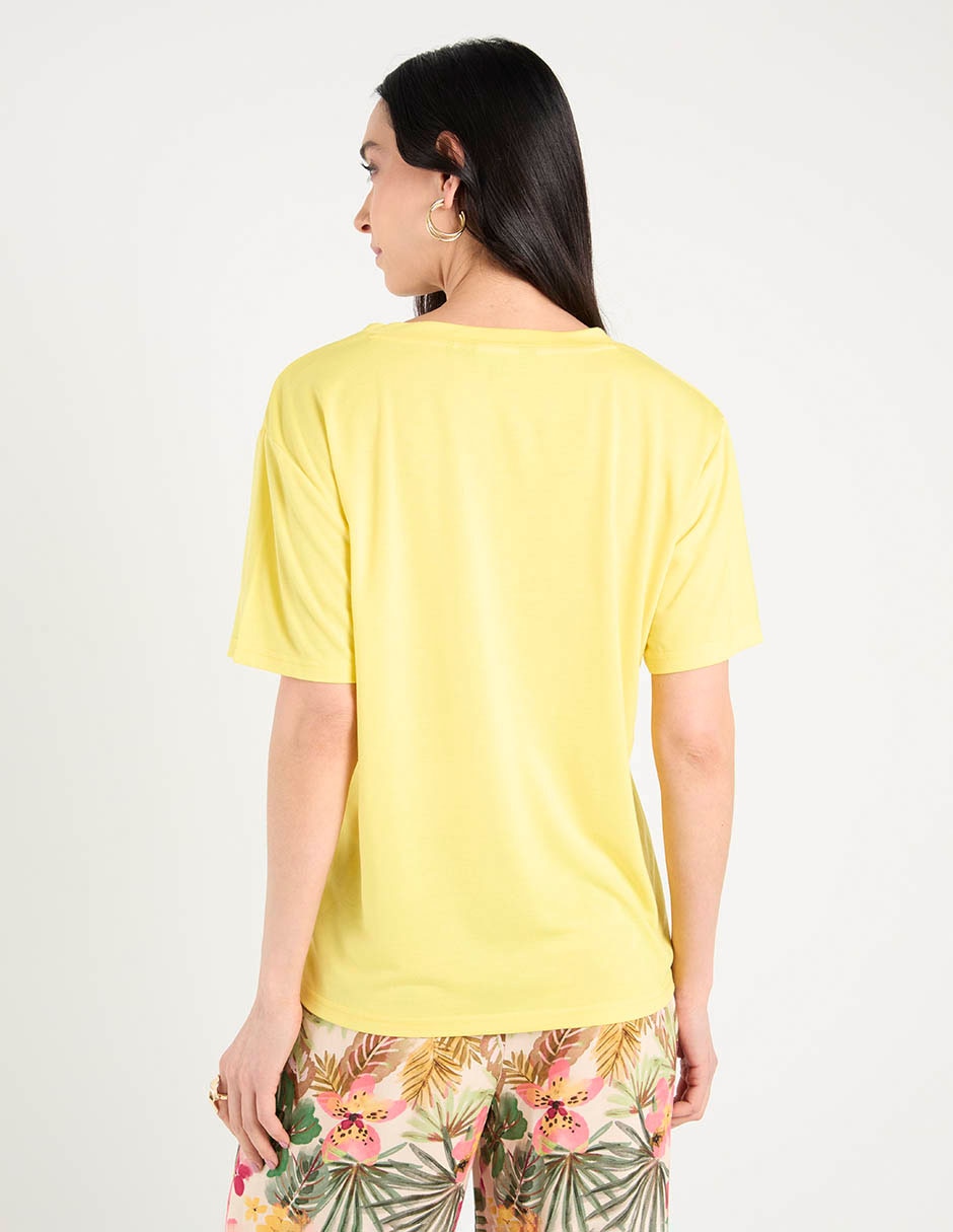 Playera manga al codo cuello V para mujer 6