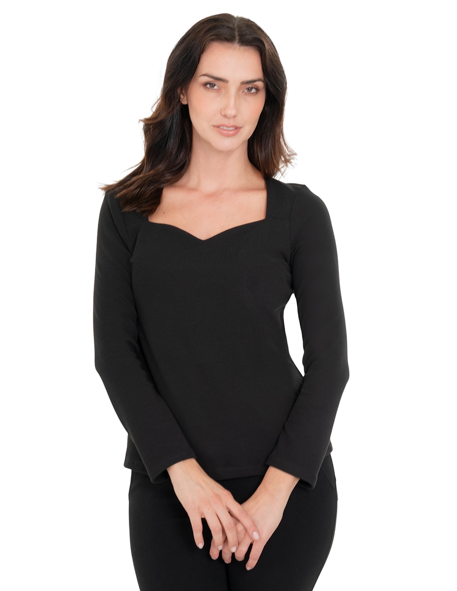 Playera manga larga cuello con escote para mujer