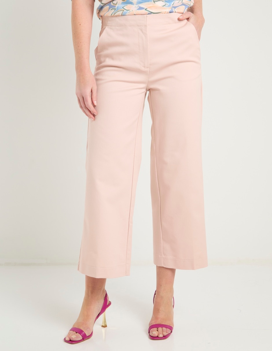 Pantalón coulotte amplio para mujer Pantalón coulotte amplio para mujer