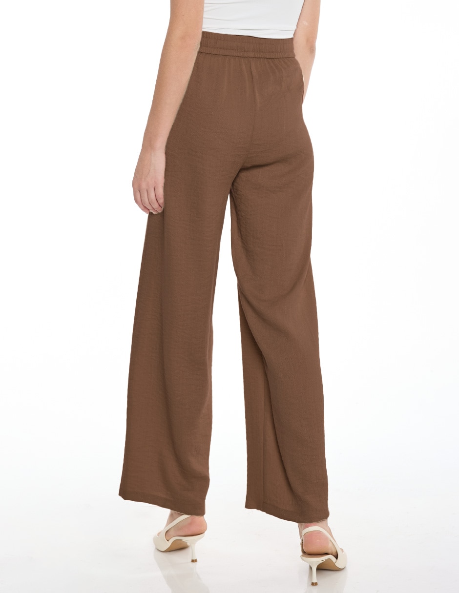 Pantalón amplio para mujer 4