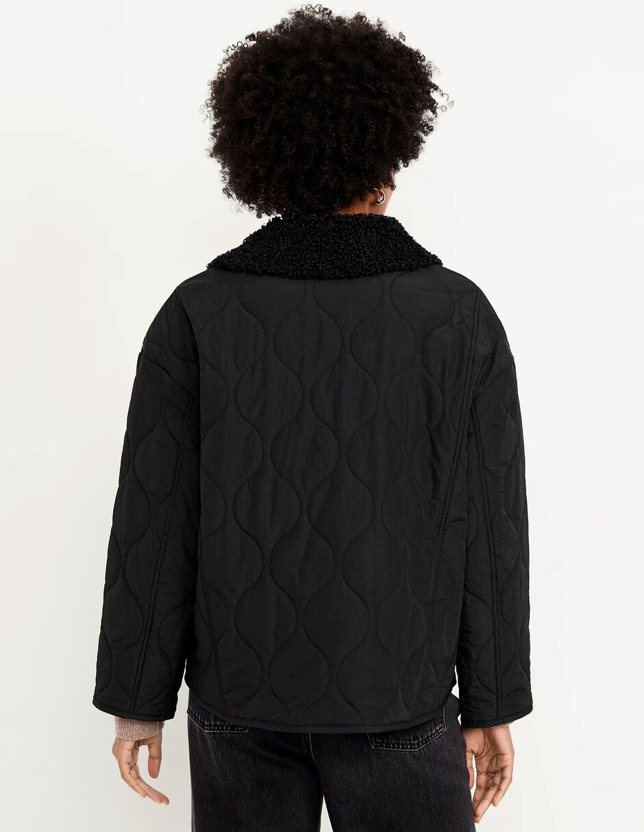 Chamarra impermeable para mujer 2