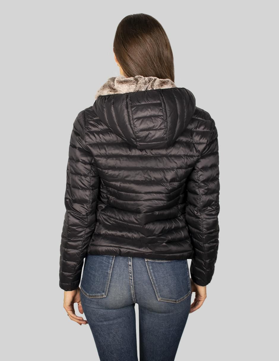 Chamarra acolchada para mujer 6