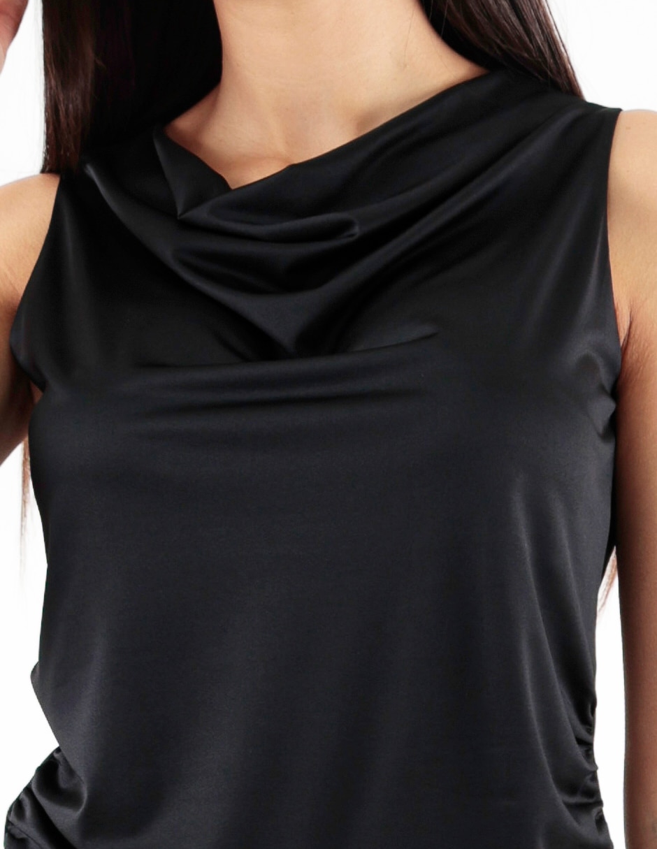 Blusa sin manga para mujer 4