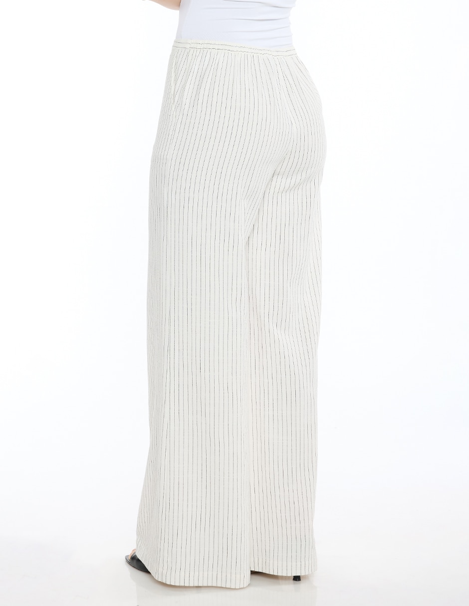Pantalón amplio para mujer 4
