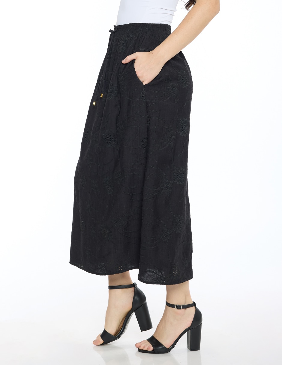 Falda crop a la cintura 3