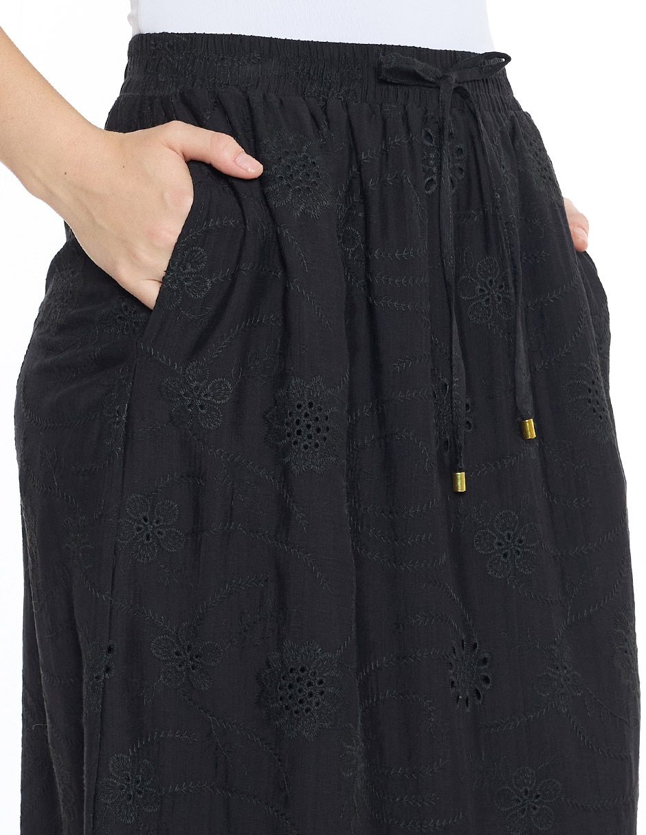 Falda crop a la cintura 5