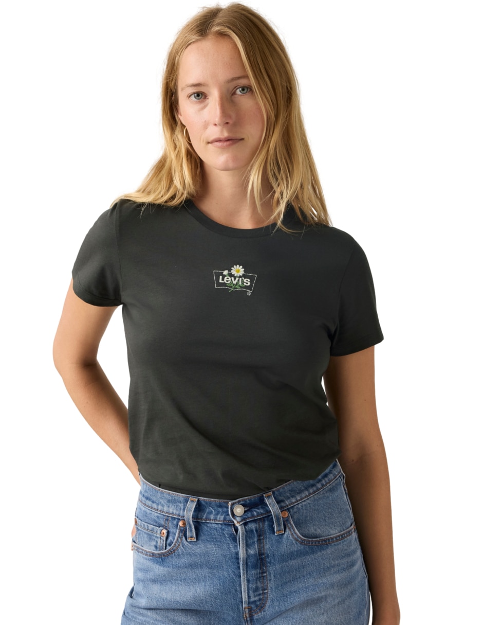 Playera manga corta cuello redondo para mujer 3