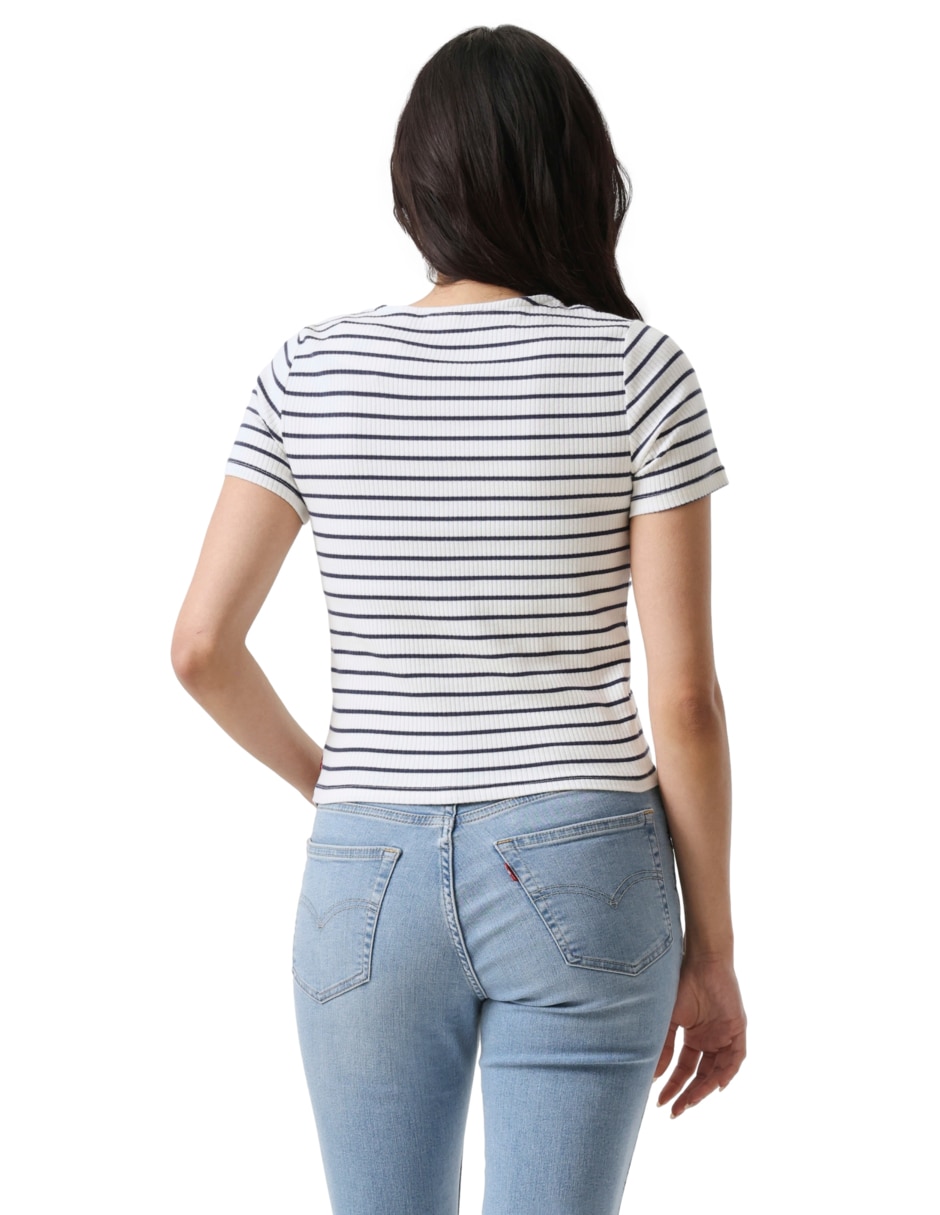 Playera manga corta cuello V para mujer 3