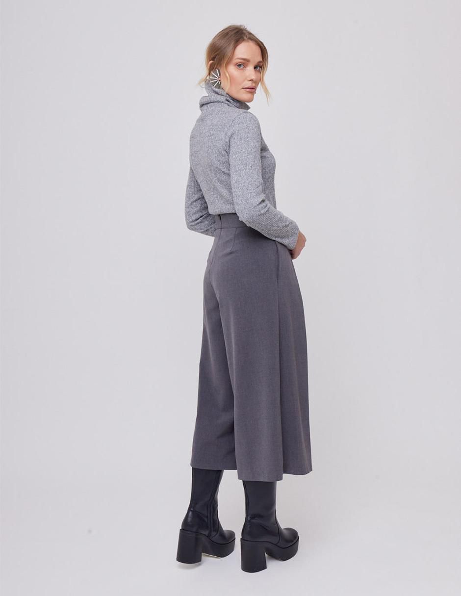 Suéter cuello alto para mujer 7