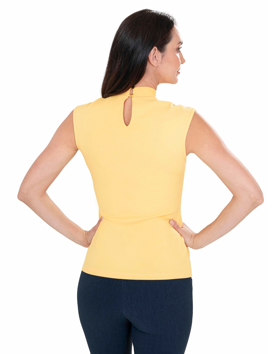 Blusa sin manga para mujer 3