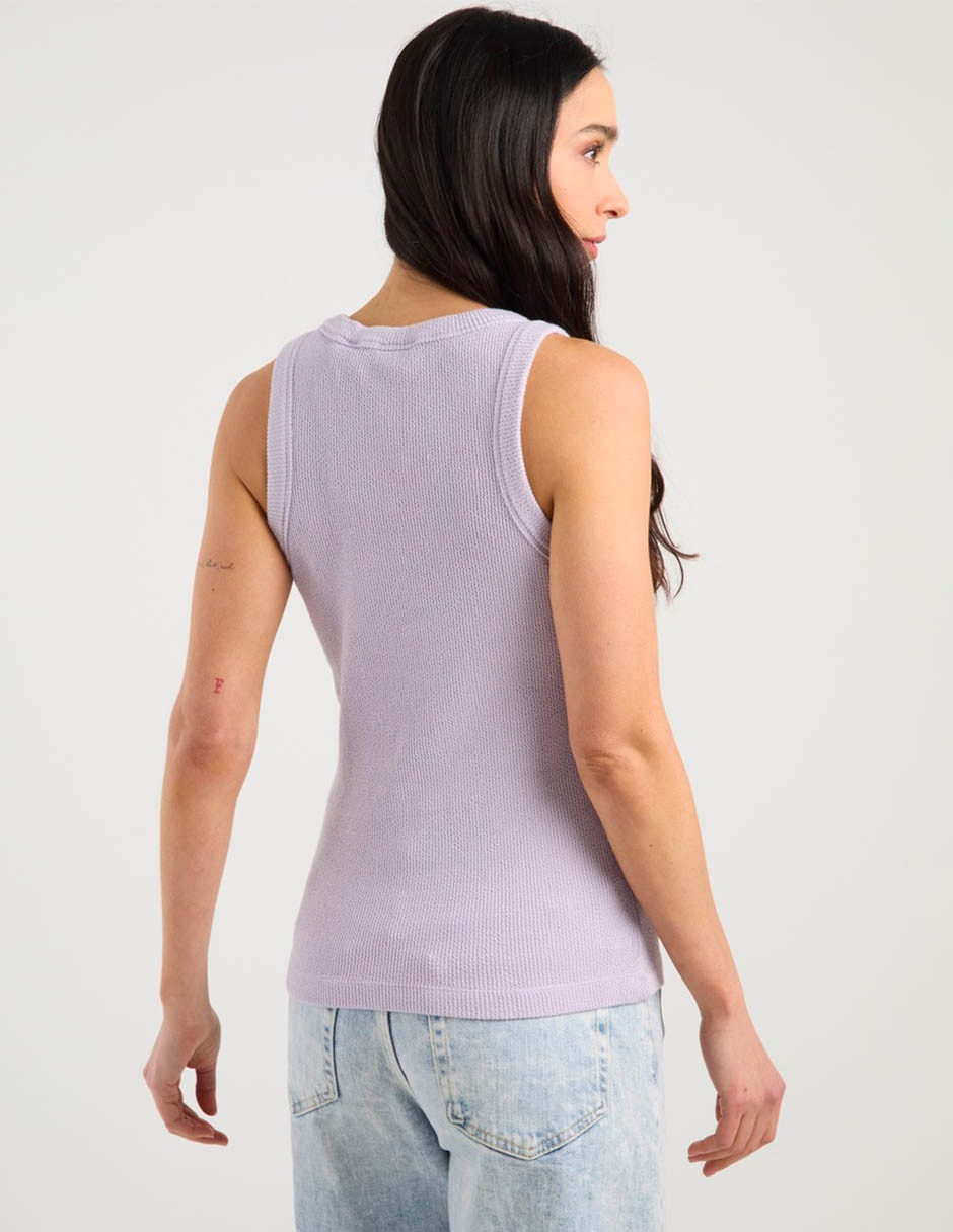 Playera cuello redondo para mujer 6
