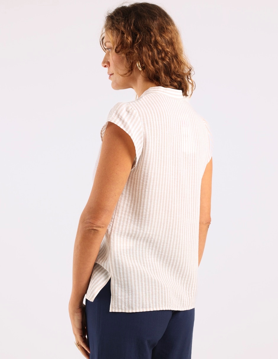Blusa manga corta para mujer 6
