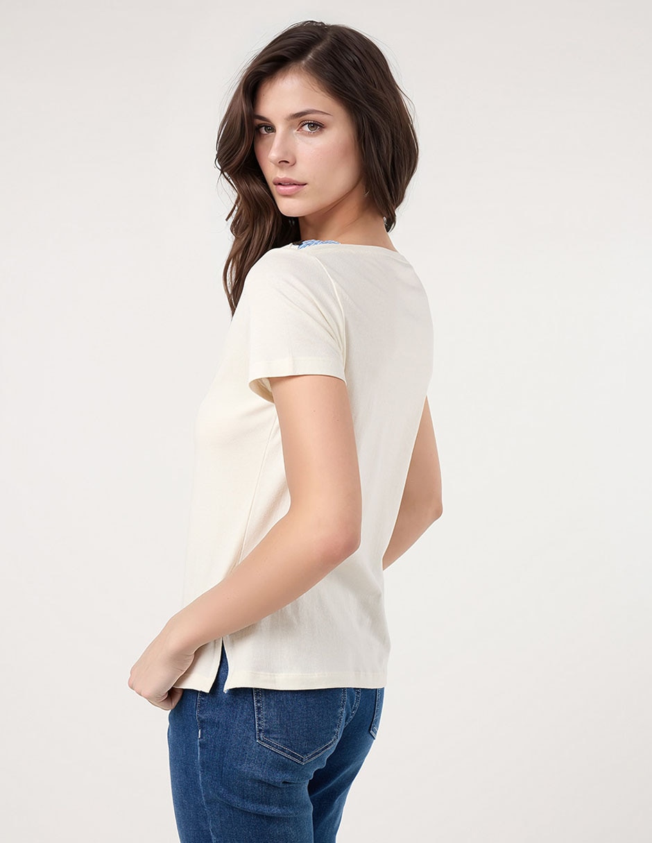 Playera manga corta cuello redondo para mujer 2