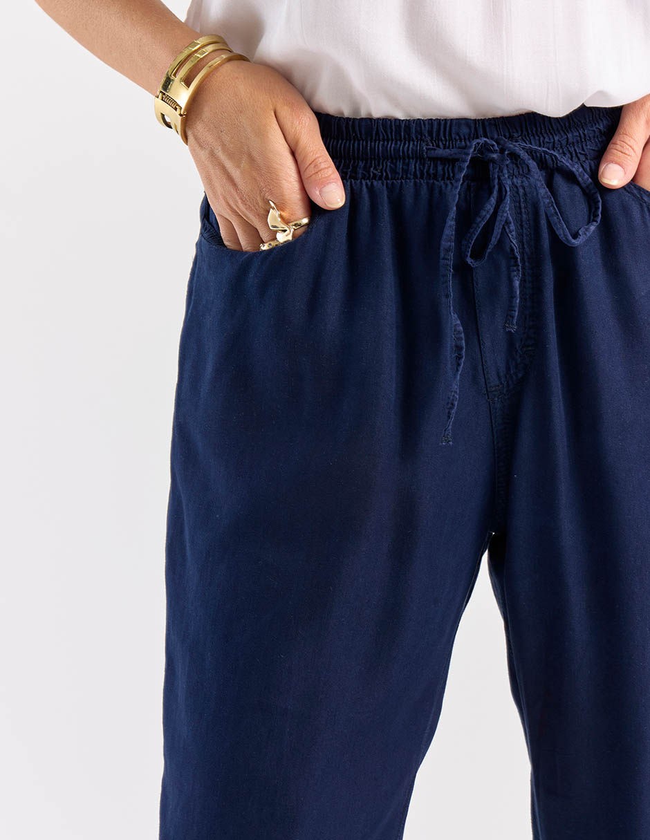 Pantalón capri regular para mujer 4