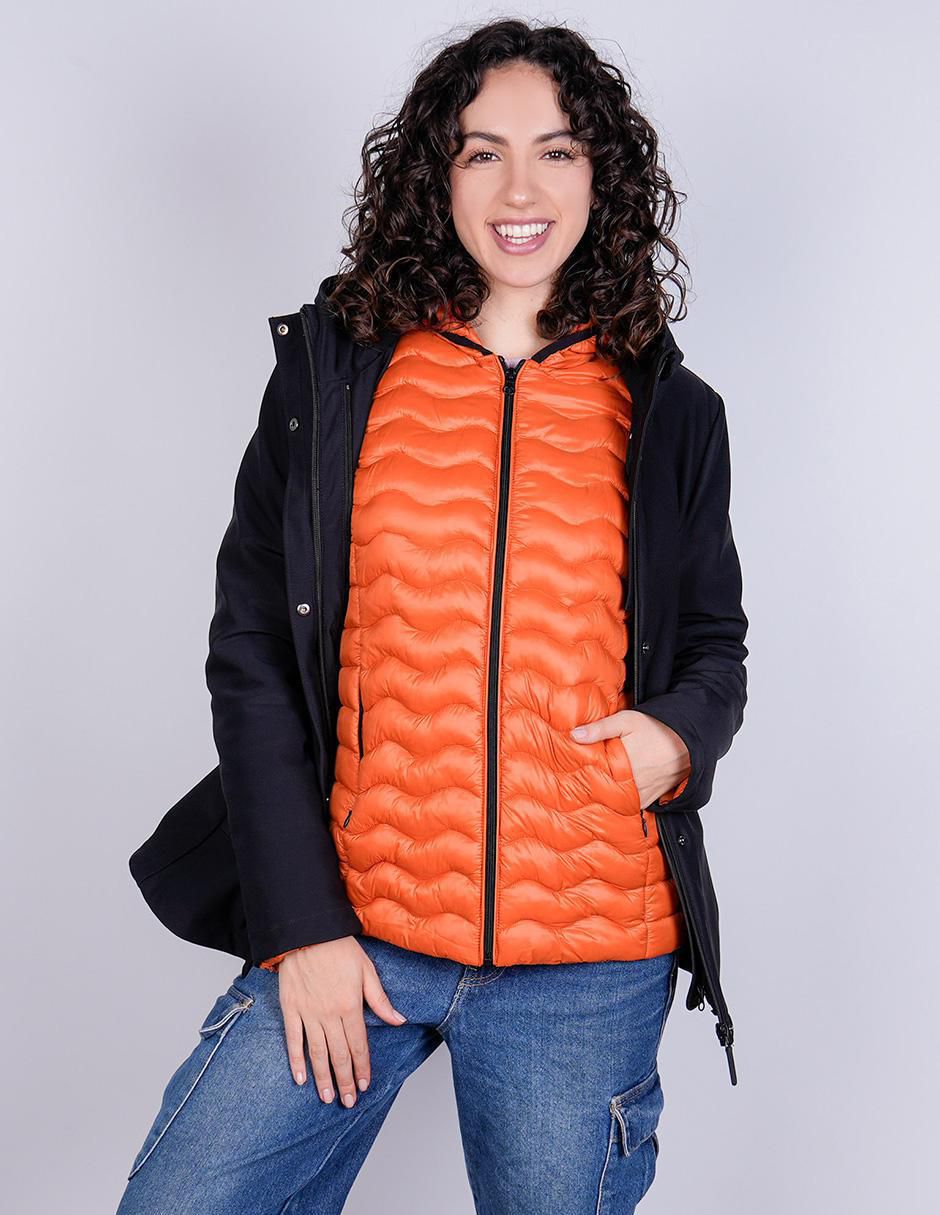 Chamarra impermeable para mujer 3