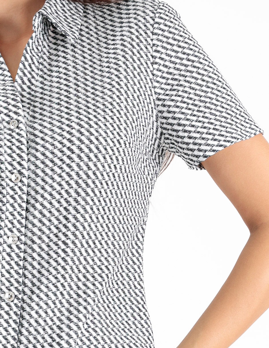 Blusa camisera manga corta para mujer 4