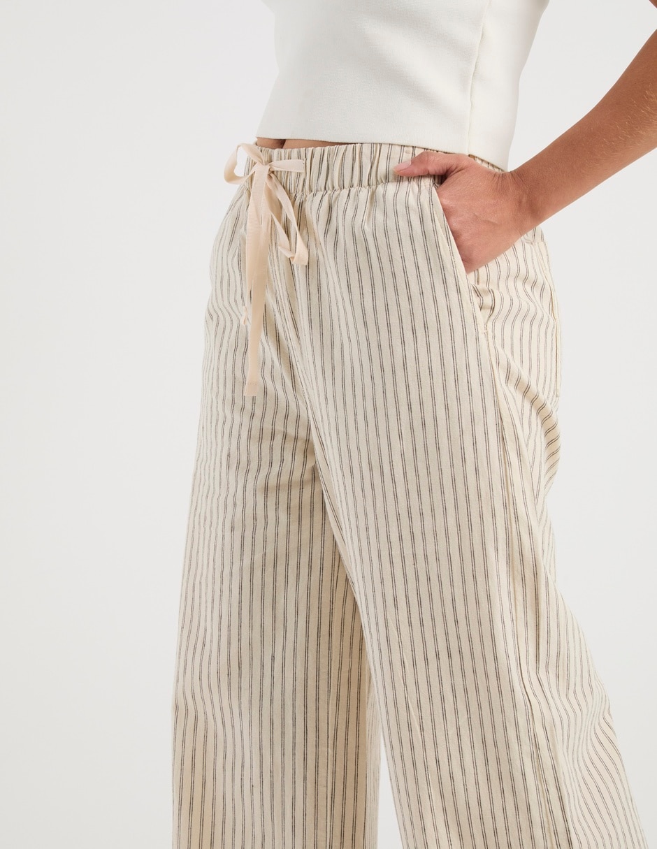 Pantalón relaxed flare para mujer 4