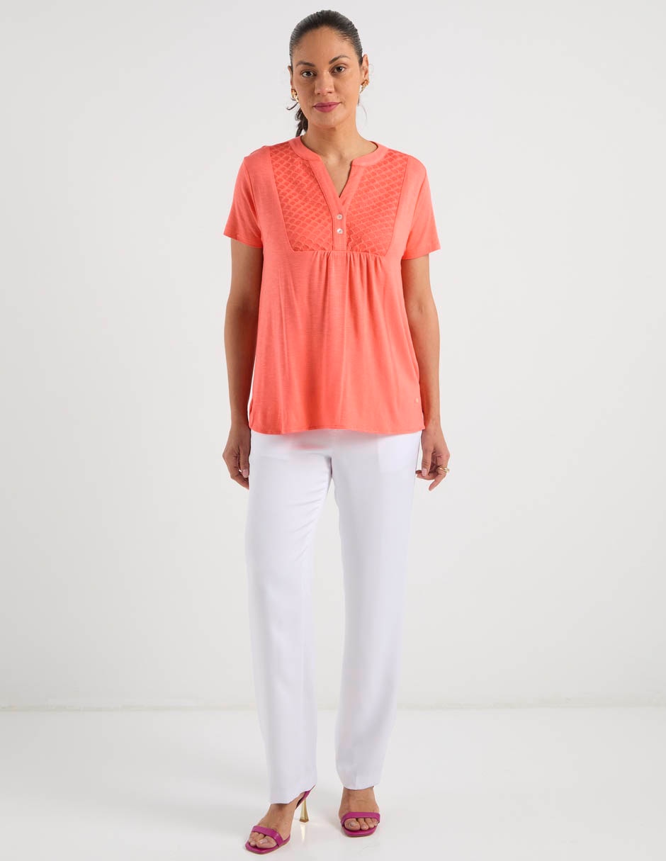 Playera manga corta cuello V para mujer 3