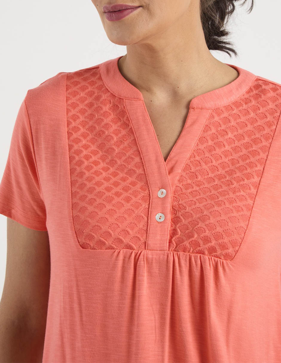 Playera manga corta cuello V para mujer 4
