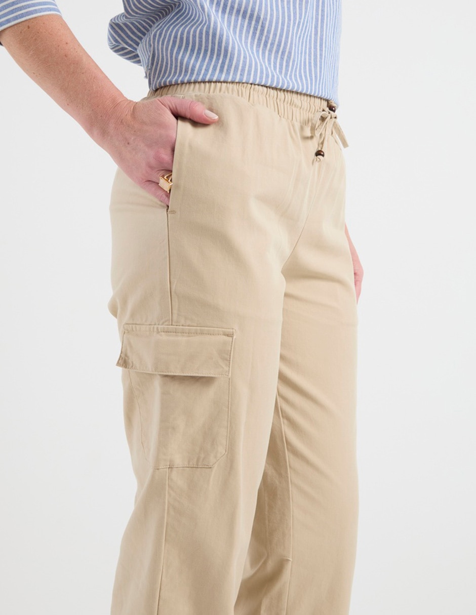 Pantalón cargo regular para mujer 4