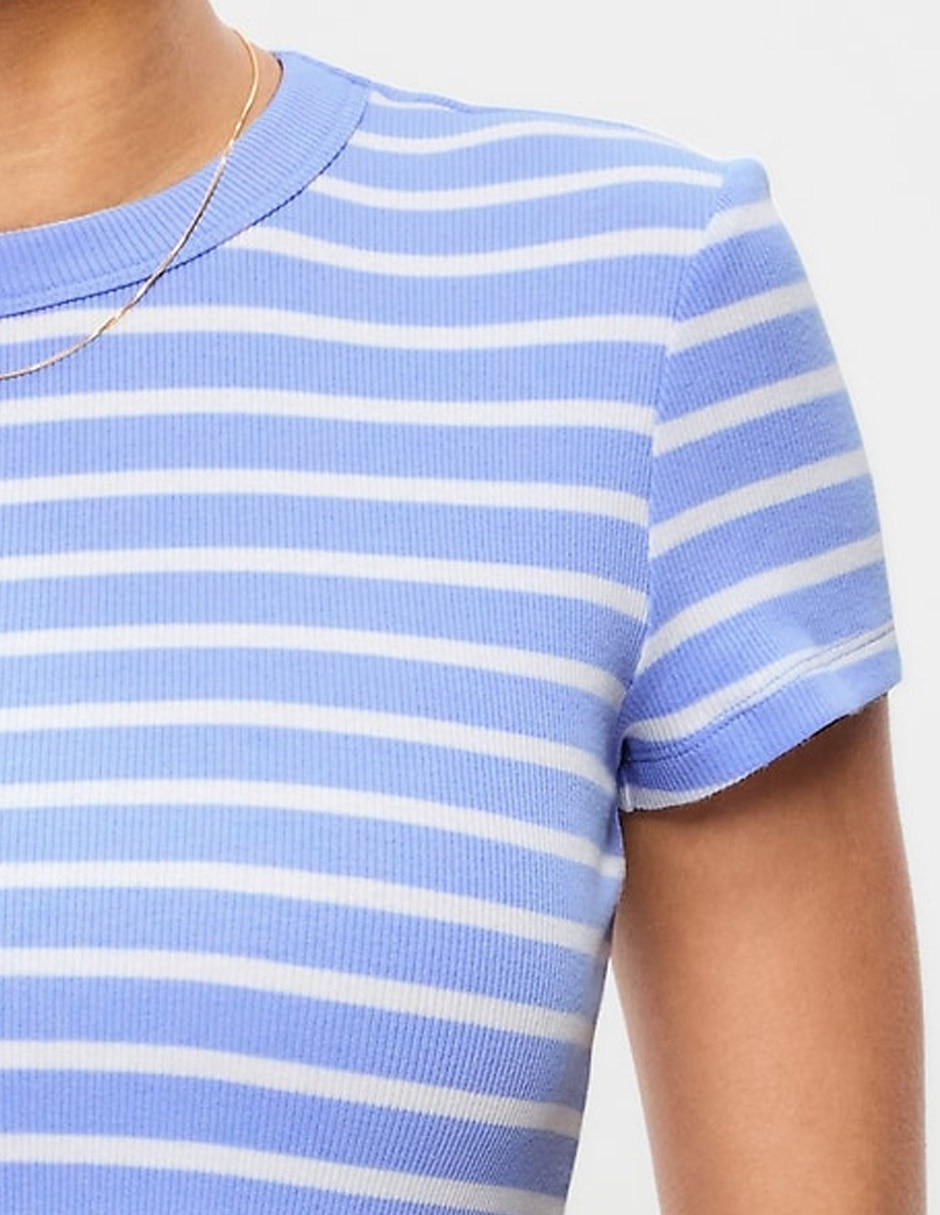 Blusa manga corta cuello redondo para mujer 3