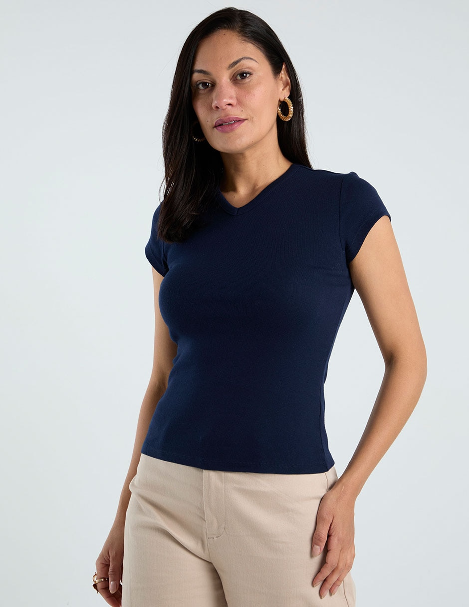 Playera manga corta cuello V para mujer
