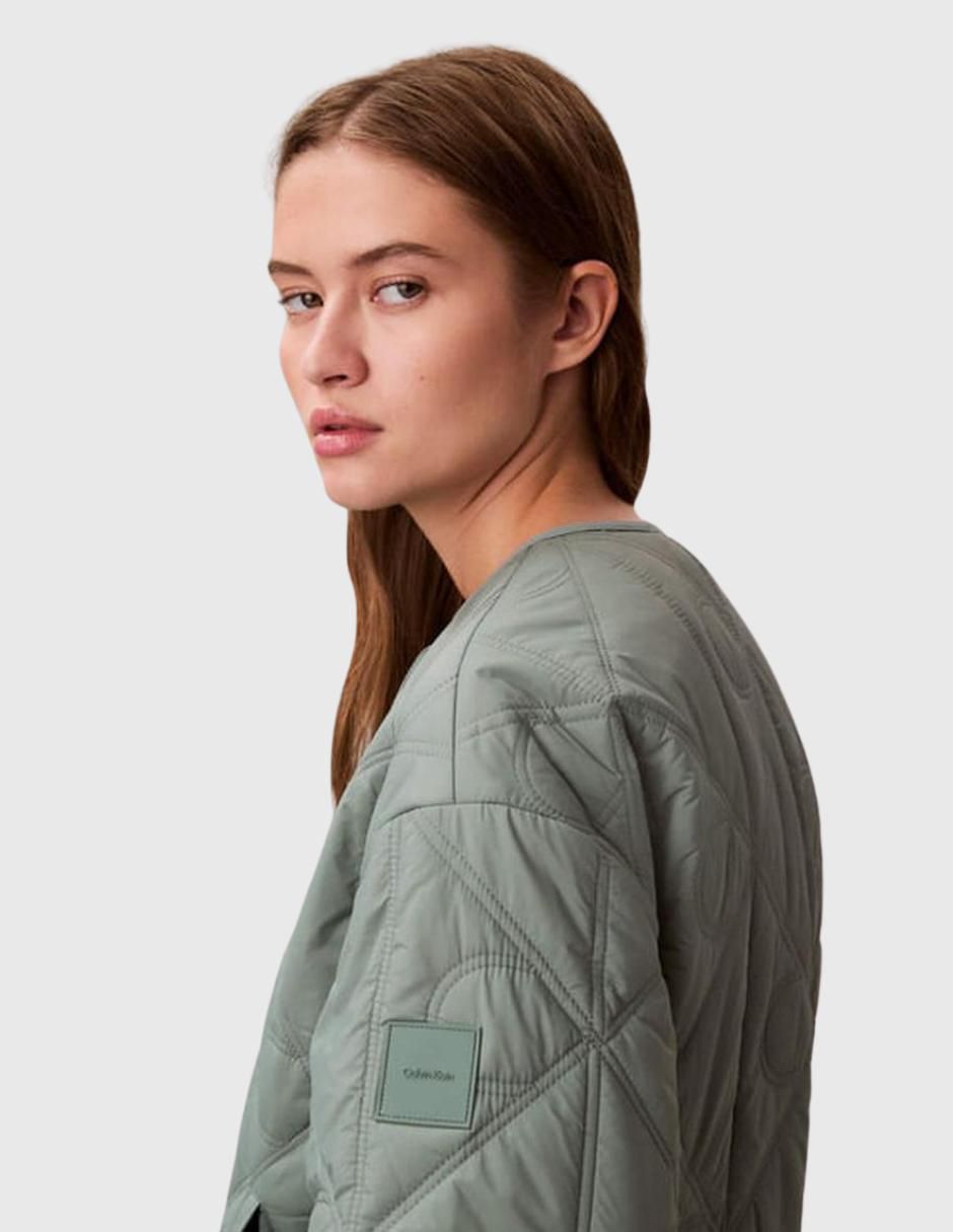 Chamarra acolchada impermeable para mujer 5