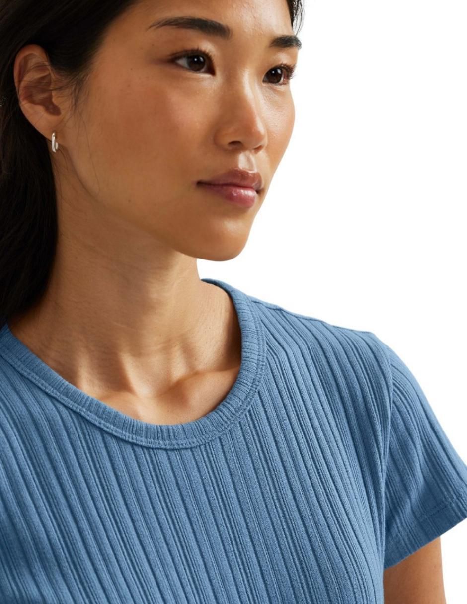 Playera manga corta cuello redondo para mujer 3