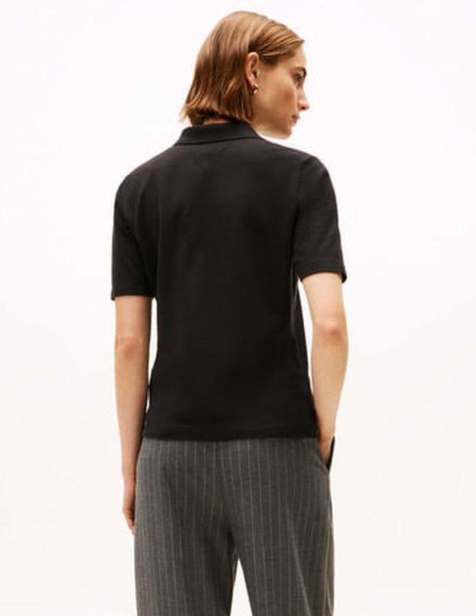 Playera tipo polo para mujer 6