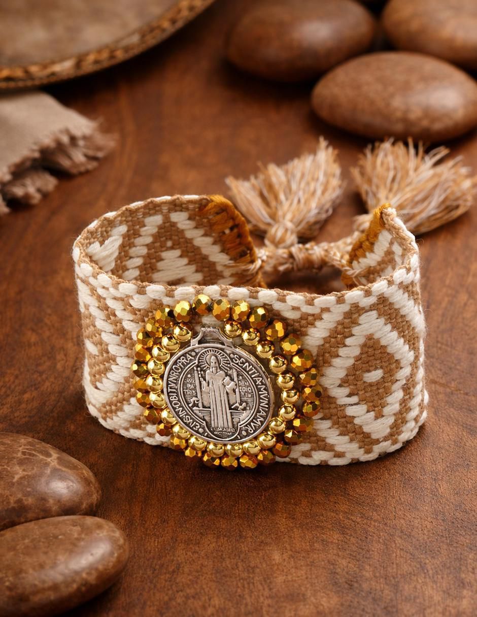 Pulsera 18 K Custodia San Benito acabado baño de oro 5