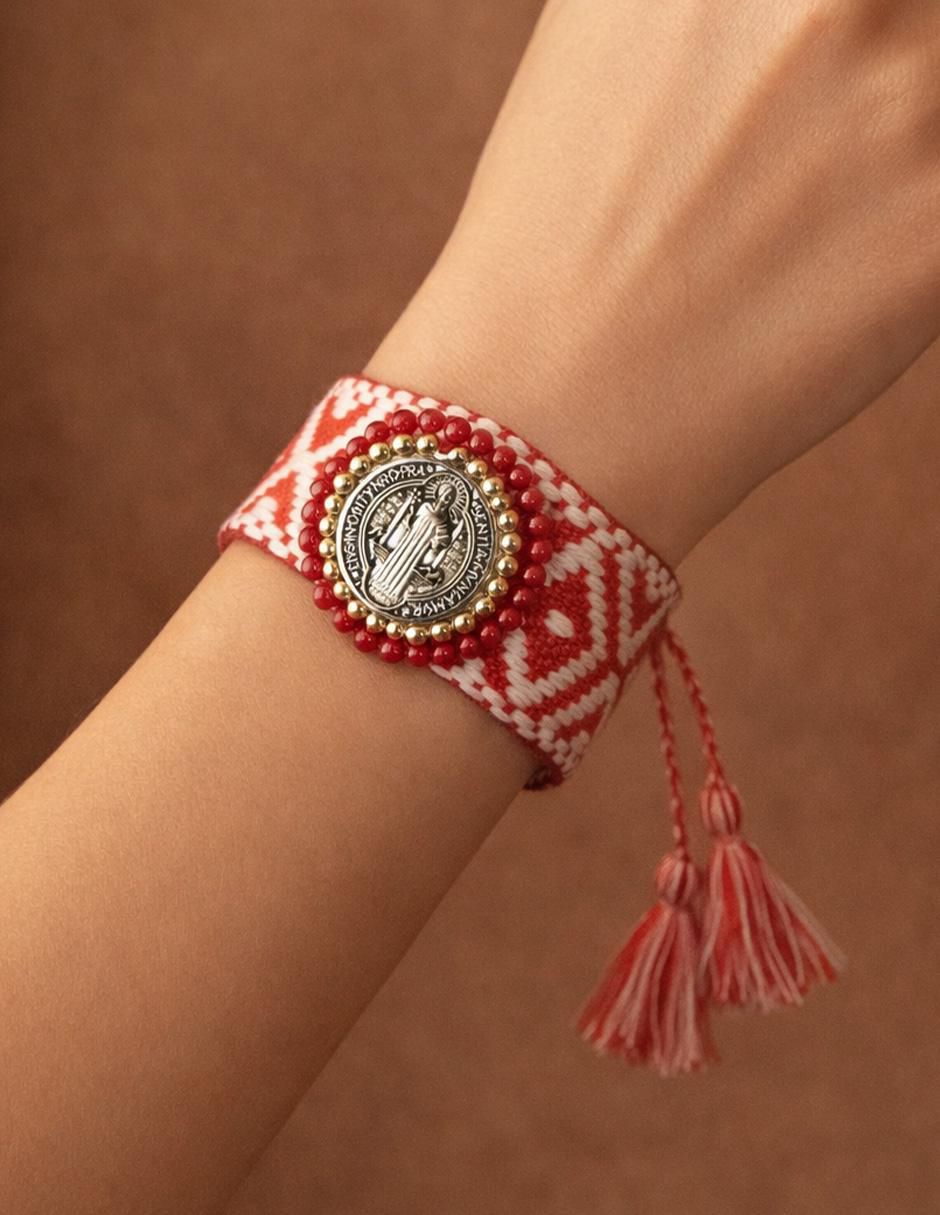 Pulsera yoiko "de" aleación de metal "con" sin gema 18 k custodia san benito "acabado"