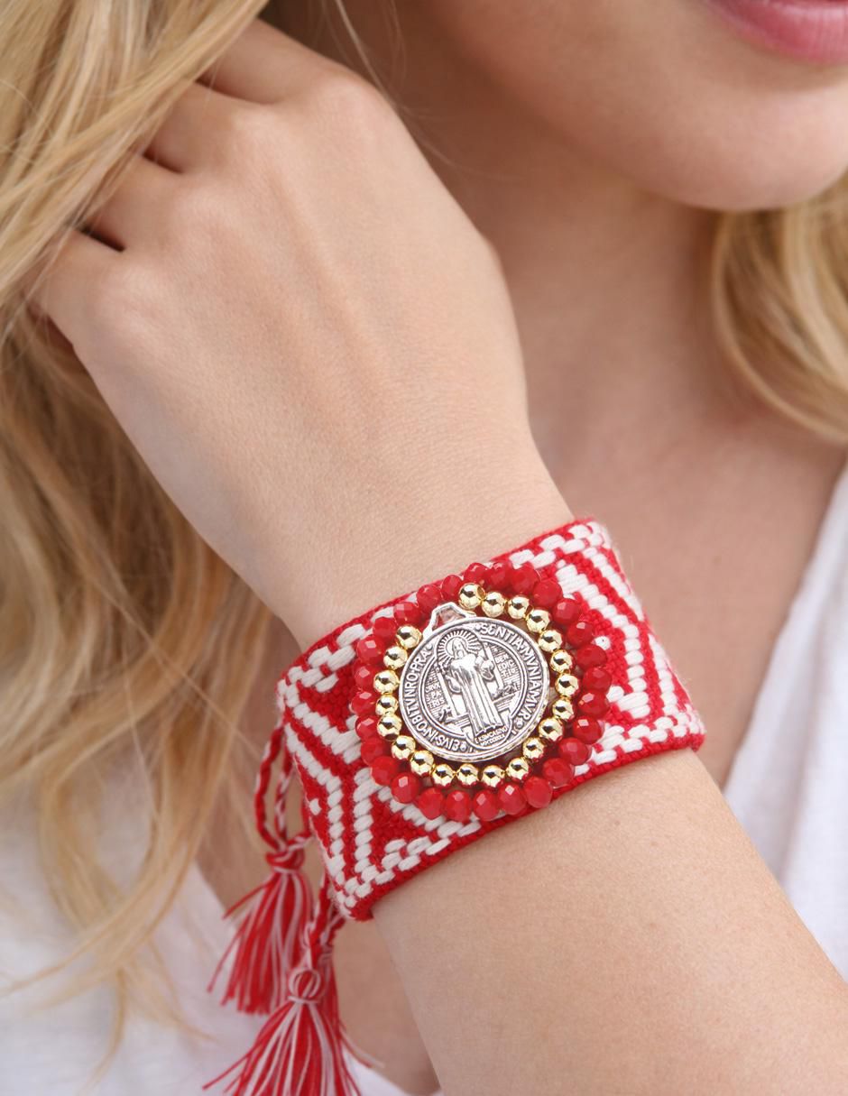 Pulsera yoiko "de" aleación de metal "con" sin gema 18 k custodia san benito "acabado"